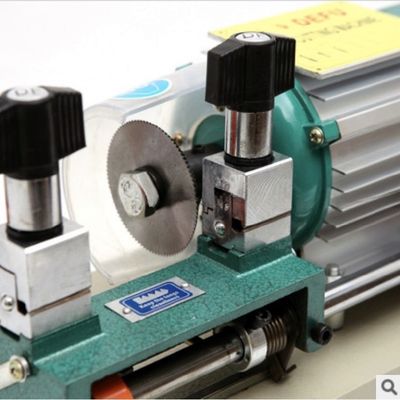 Defu 268B macchina duplicata per chiavi lunghe 100W potenza del motore e forma di spina a tariffa personalizzata