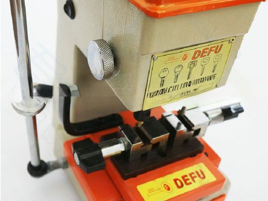 DEFU-998B Macchina di duplicazione di chiavi multifunzione La soluzione definitiva per la duplicazione di chiavi
