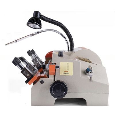 100E1 macchina per la duplicazione delle chiavi d'auto con taglio automatico delle chiavi e potenza del motore di 120W